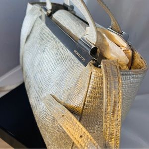 Brand New, with tag! Silver. Dimension